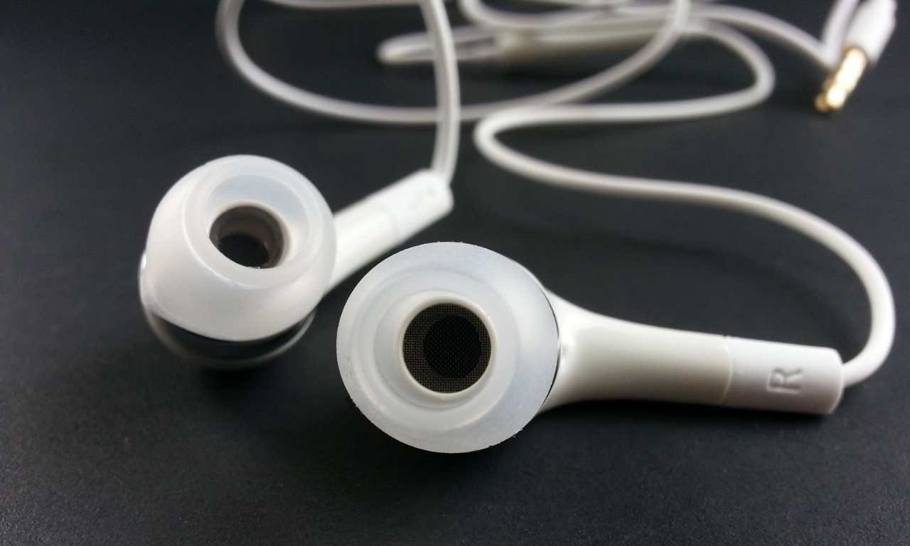 Earphone loseless audio